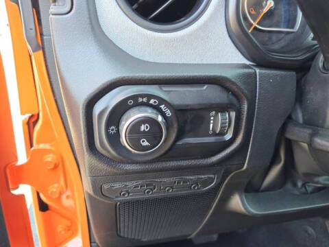 2025 Jeep Gladiator NightHawk