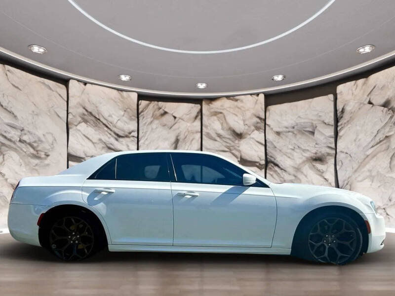 2016 Chrysler 300 S Alloy Edition