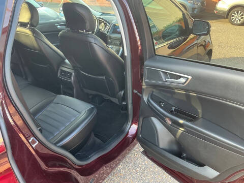 2017 Ford Edge SEL