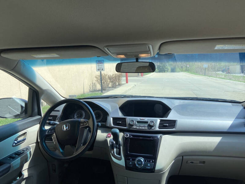 Image 8 of 2015 Honda Odyssey EX