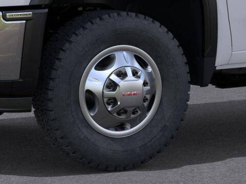 2026 GMC Sierra 3500HD CC Pro