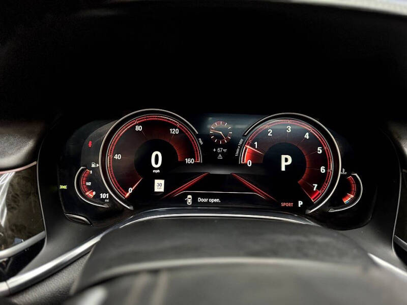 2017 BMW 7 Series 750i