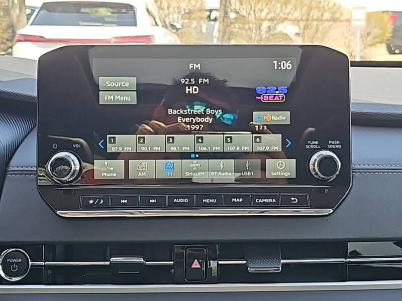 2025 Mitsubishi Outlander PHEV SEL