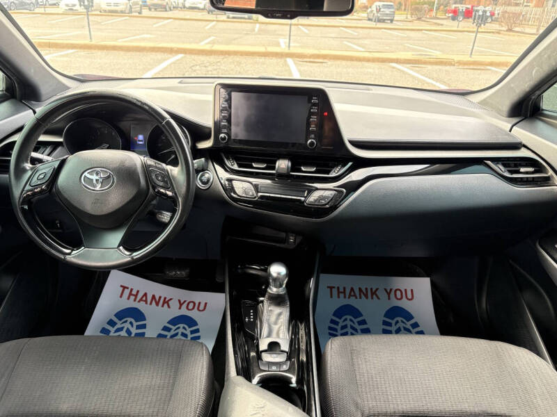 2019 Toyota C-HR XLE