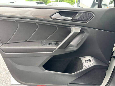 2022 Volkswagen Tiguan SE