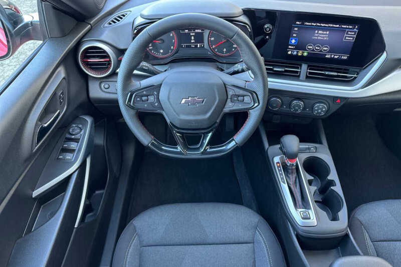 2026 Chevrolet Trax RS