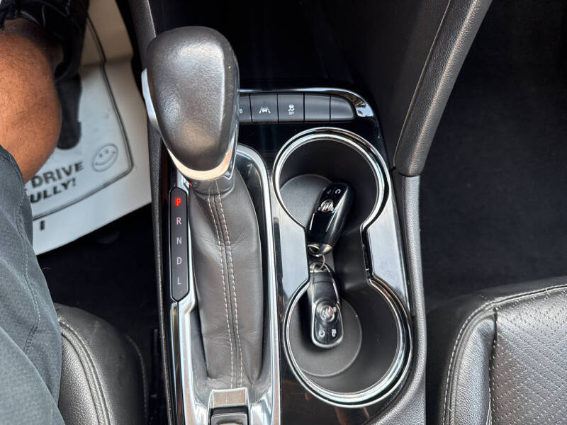 2021 Buick Encore GX Essence
