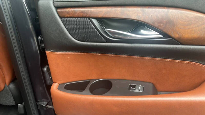 2019 Cadillac Escalade Luxury