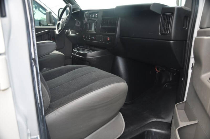 2019 GMC Savana 2500