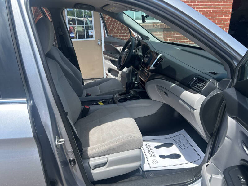 2017 Honda Pilot EX