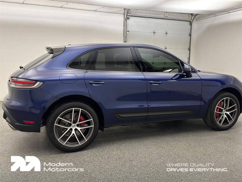 2025 Porsche Macan S