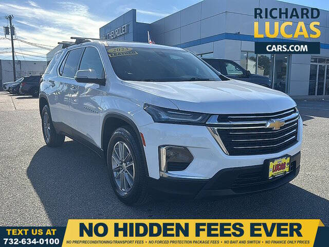 2023 Chevrolet Traverse LT Leather