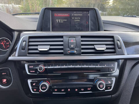 2018 BMW 3 Series 330i