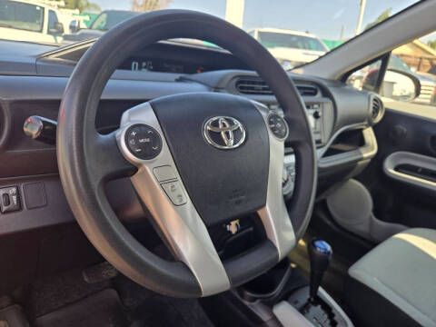2014 Toyota Prius c One