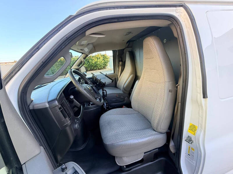 2021 Chevrolet Express 2500