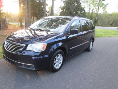 2012 Chrysler Town and Country for sale at CAROLINA CLASSIC AUTOS in Fort Lawn SC