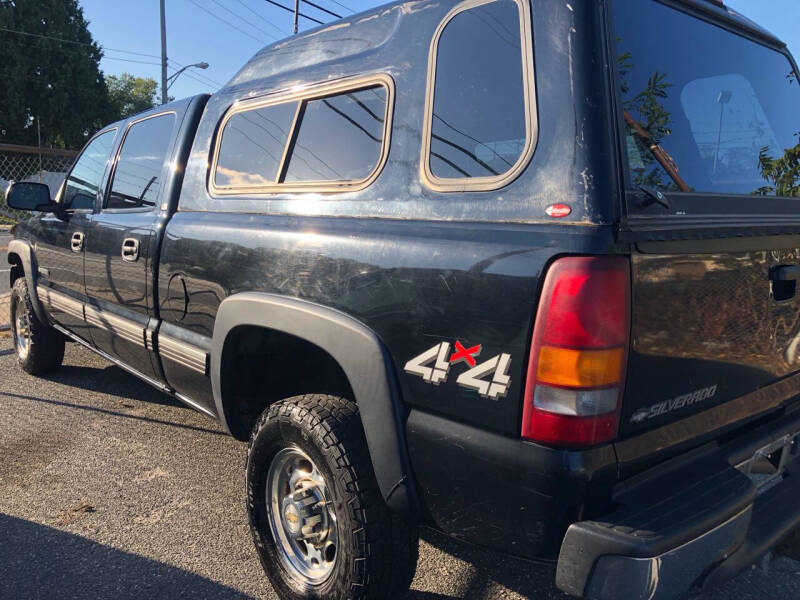 2002 Chevrolet Silverado 2500HD null photo 3