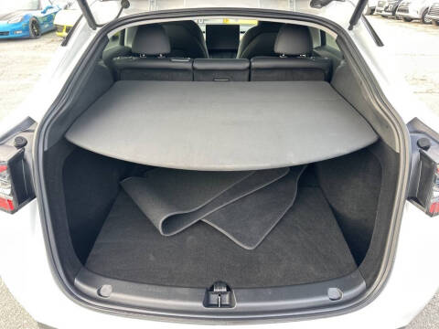 2024 Tesla Model Y Performance