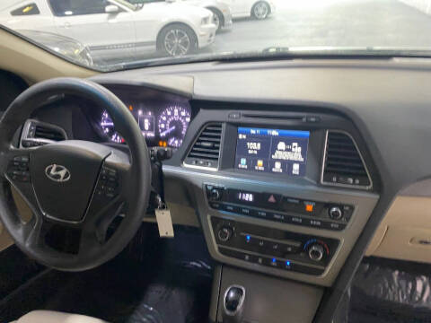 2017 Hyundai Sonata SE