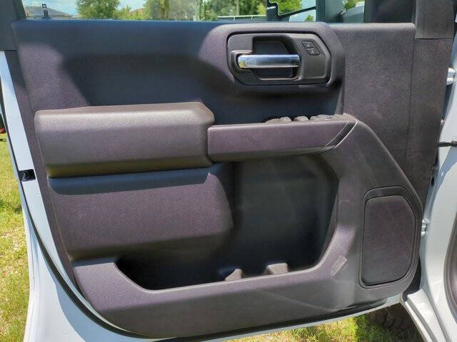 2024 GMC Sierra 2500HD Pro