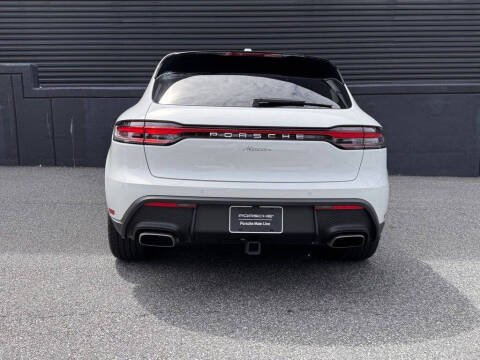 2026 Porsche Macan