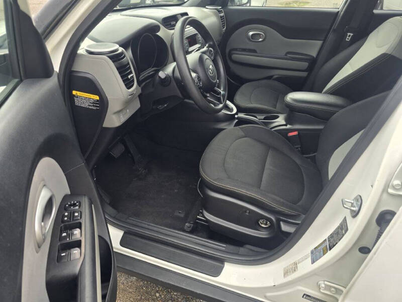 2014 Kia Soul +