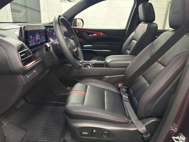 2025 Chevrolet Traverse RS