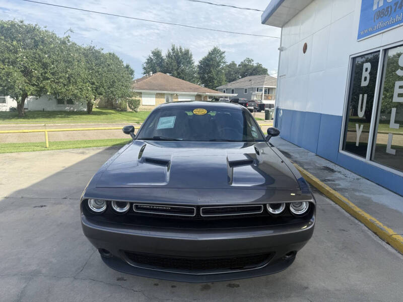 2015 Dodge Challenger SXT