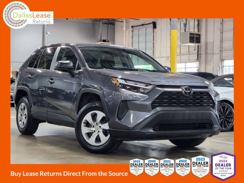 2023 Toyota RAV4 LE