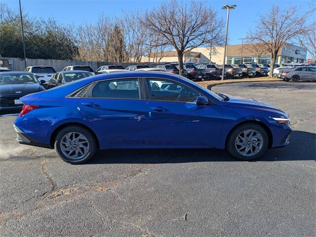 2026 Hyundai Elantra Hybrid Blue