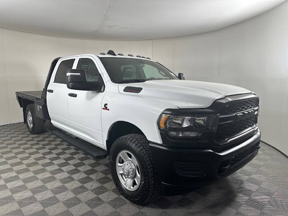 2024-ram-2500-tradesman-4x4-4dr-crew-cab-8-ft-lb-pickup.jpg