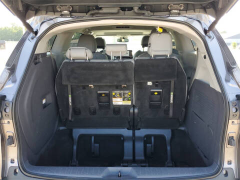2022 Toyota Sienna XLE 7-Passenger