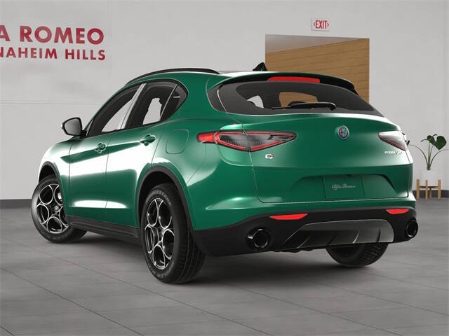 2025 Alfa Romeo Stelvio