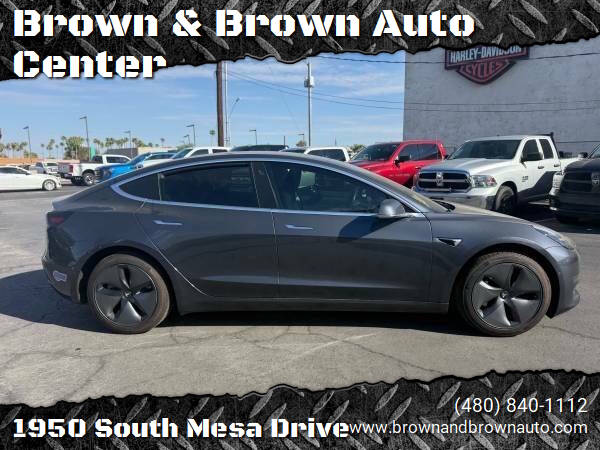 2018 Tesla Model 3 Long Range's photo