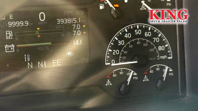 2023 Freightliner Cascadia