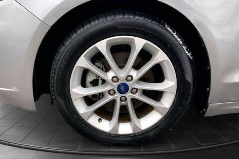 2020 Ford Fusion Hybrid SE