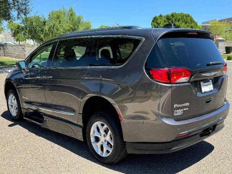 2020 Chrysler Pacifica Touring L Plus