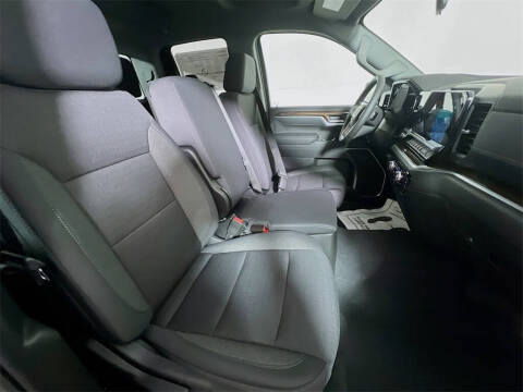 2026 GMC Sierra 1500 Elevation Standard