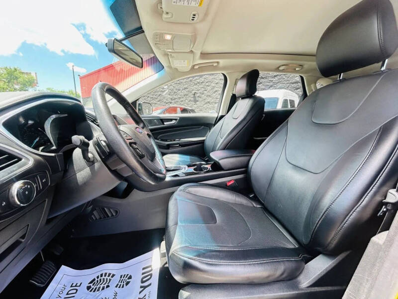 2017 Ford Edge Titanium