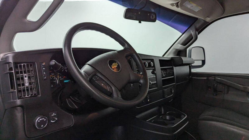 2020 Chevrolet Express 2500