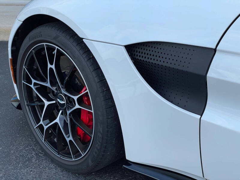 2021 Aston Martin Vantage