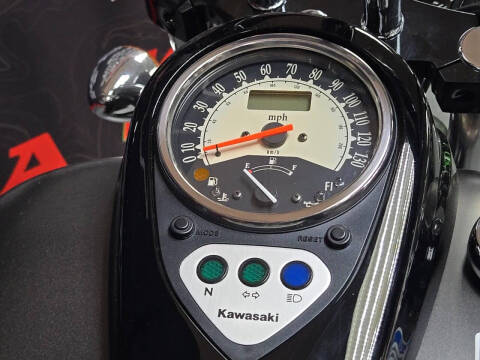 2024 Kawasaki Vulcan 900 Custom