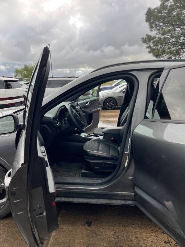 2024 Ford Escape ST-Line