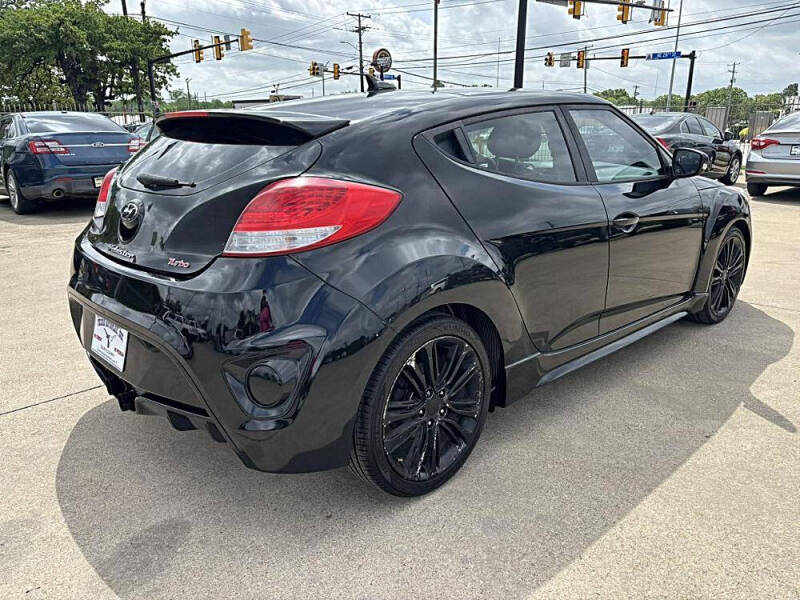 2017 Hyundai Veloster
