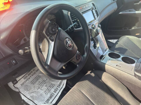 2015 Toyota Venza LE