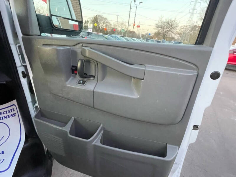 2016 Chevrolet Express 2500