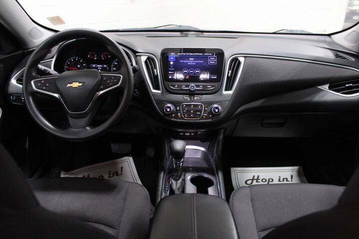 2022 Chevrolet Malibu LT