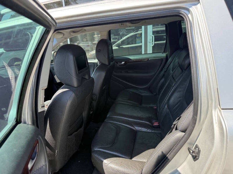 2007 Volvo XC70