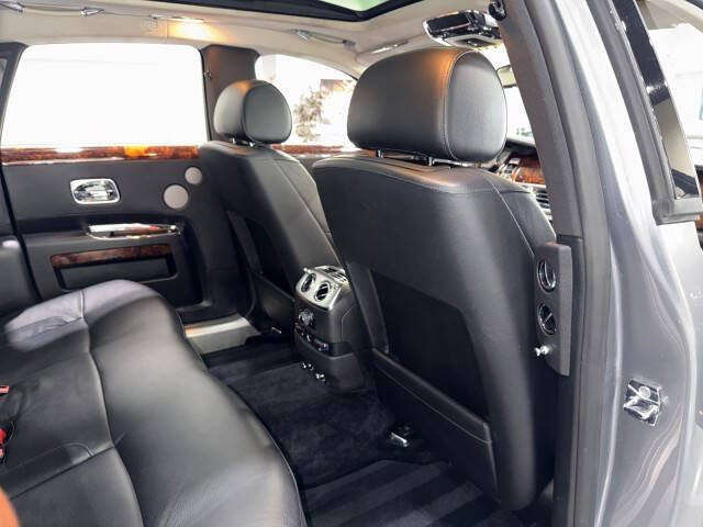 2010 Rolls-Royce Ghost