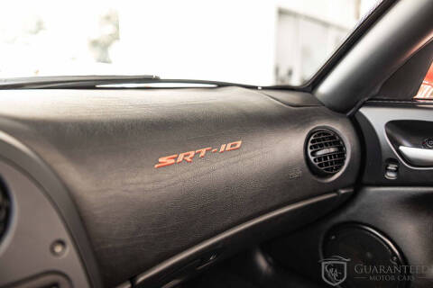 2005 Dodge Viper SRT-10